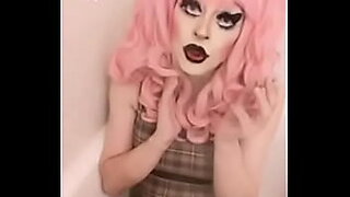 gay sissy mike feminized crossdressing sucking cock