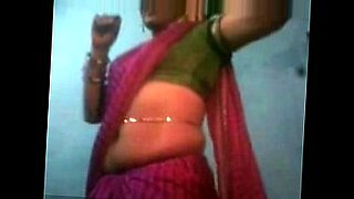 hot and sexy desi indian hd move girl hdneha showing body in red saree to boyfriend before sex