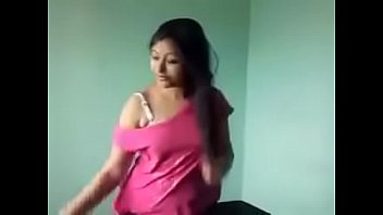 indian wife saree remove show peticoat