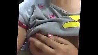tamil anty boob pressing