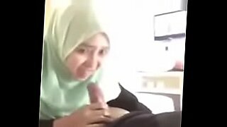hot arab milf in hijab brutally ducked