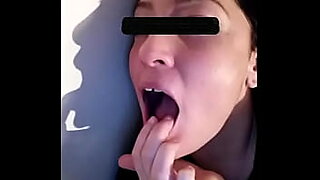 screaming and moaning orgasm with jacuzzi jet