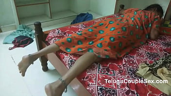 poor girl flash dick touch by indian maid