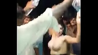 pakistani topless dance