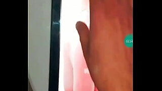 bollywood actress kareena kapoor watch sex videos