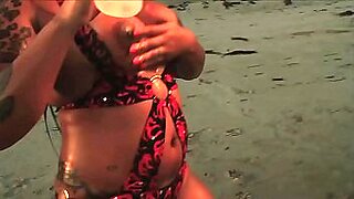 discherging cream nude girls at the beach