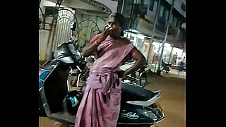 indian girls flashing in public with hindi audio