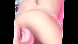 wife fuck yonger while her brisbane back