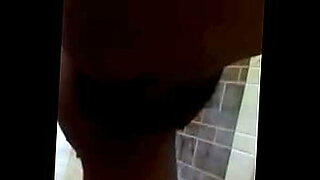 xxx gadis kampung tengah mandi talanjang di bilik mandi sedang dintip