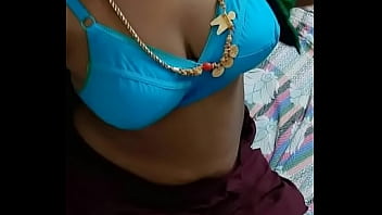 tamil aunty and boobs touch videos in tamilnadu public bus