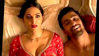 bollywood actress nude sex scenes