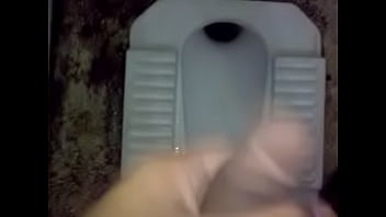 hidden camera poop in toilet