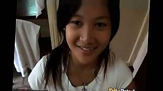 khmer girl take a baht shower