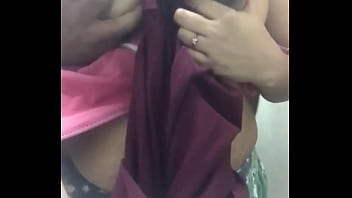 desi bhabhi milky boob pressing video