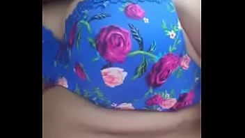 indian teen showing boob