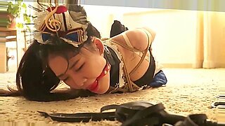 chinese porn star fuck very hard