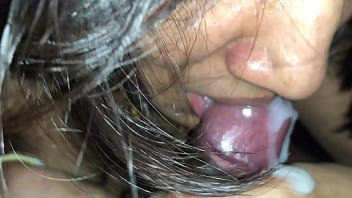 girl first time cum mouth
