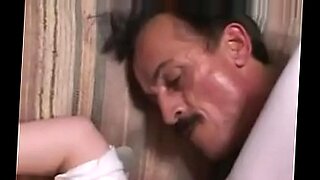 mom and san sex daddy sleeping