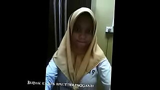 ibu lagi tidur di entot anak nya